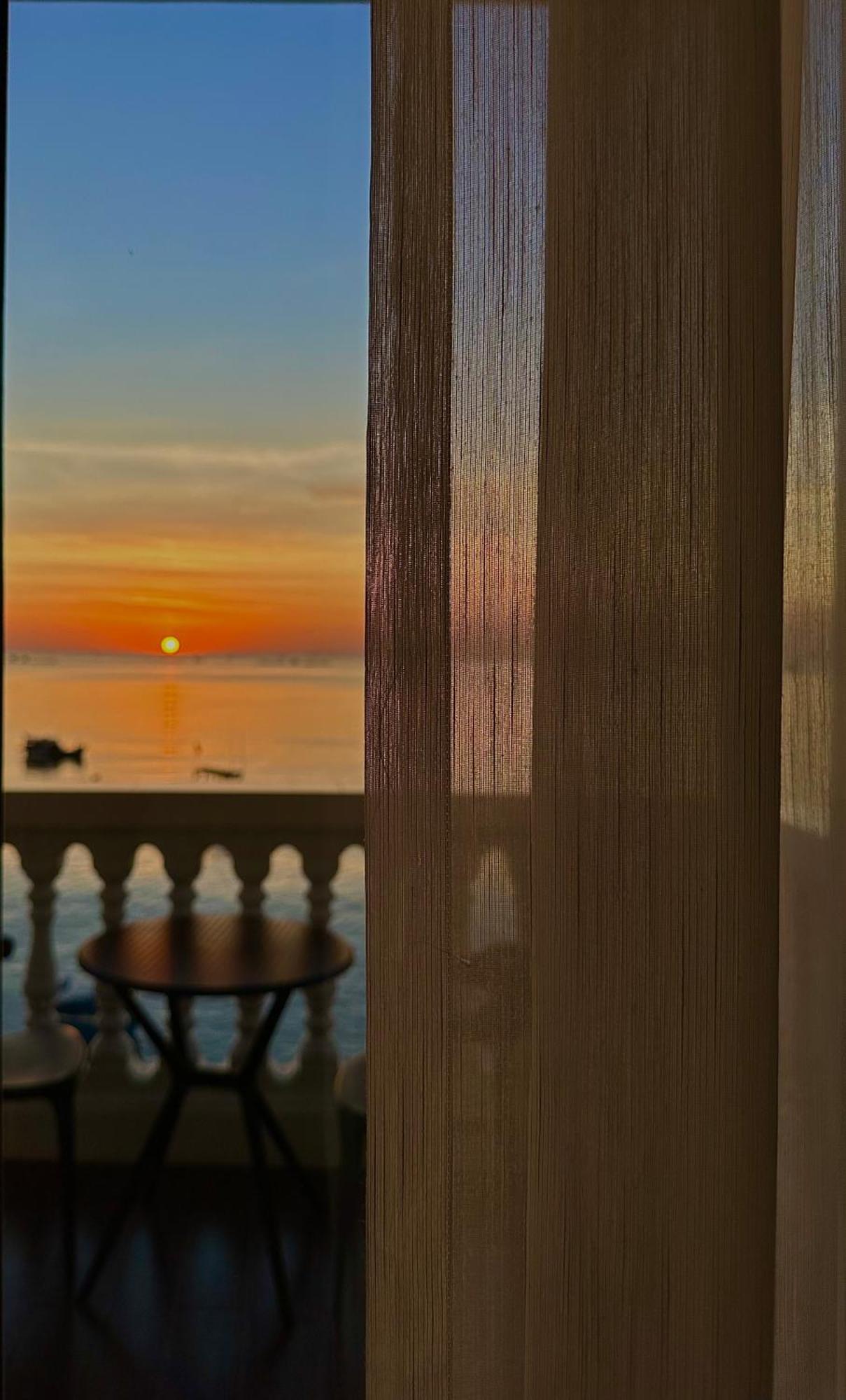 Mien Trung Beach House Phu Quoc Buitenkant foto